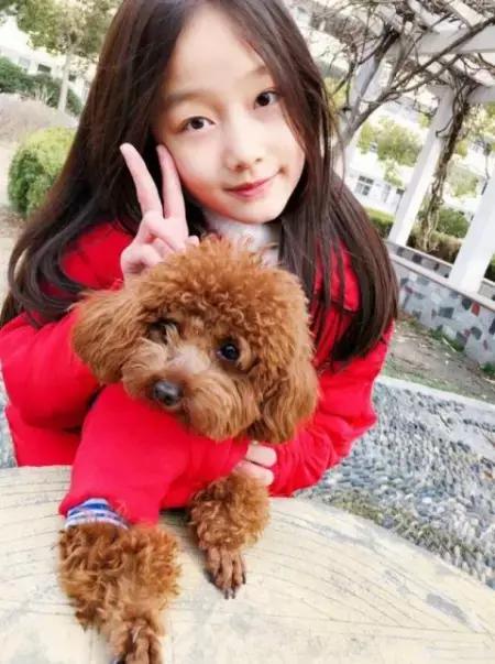 整个娱乐圈都在等她们长大,你心目中的"国民小女神"是她吗?