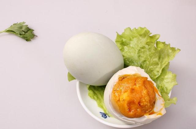 教你做十二峰味道中的赛蟹黄