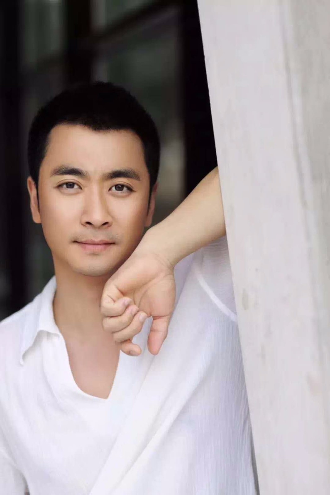 五四青年节挖一挖黄俊鹏青涩帅照女网友疯狂求嫁