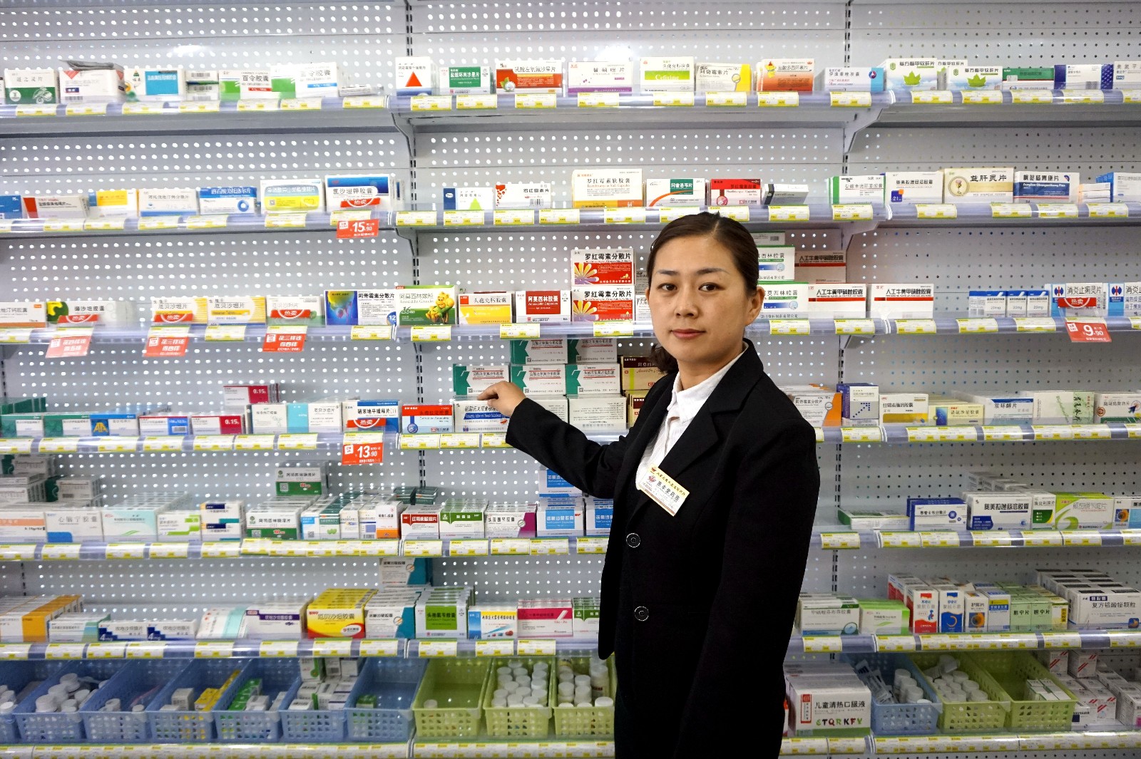 来个正面照,工作服是不是很帅气.(图片属名 杨早龙)