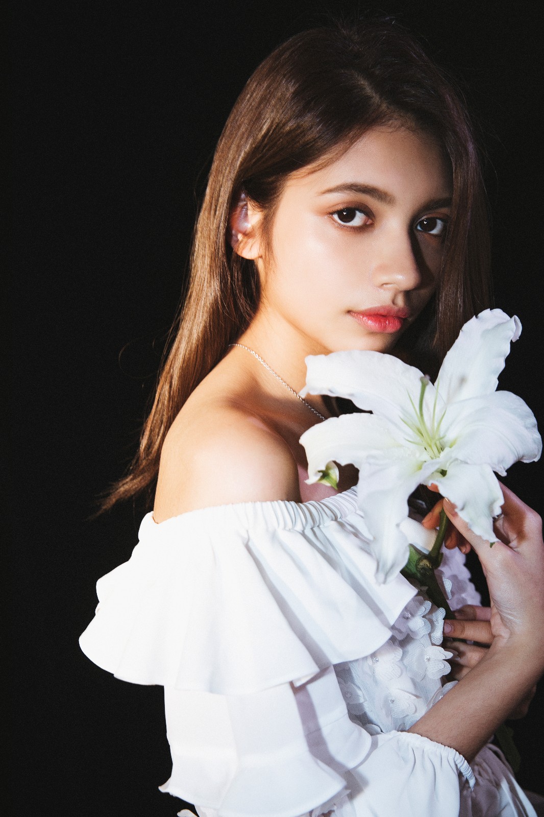 马来西亚小天后李佩玲勇摘"新人奖"金奖宝座!