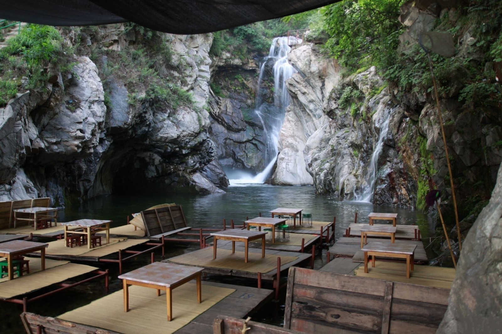 高冠瀑布|瀑布|去处_新浪新闻