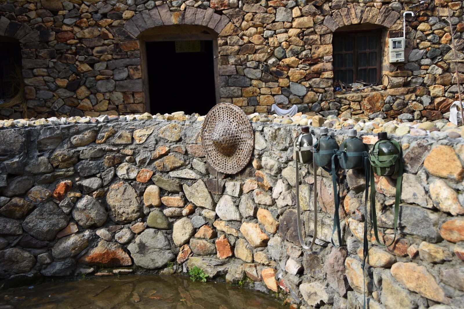 浙江最美乡村坞根坑潘村石墙石屋