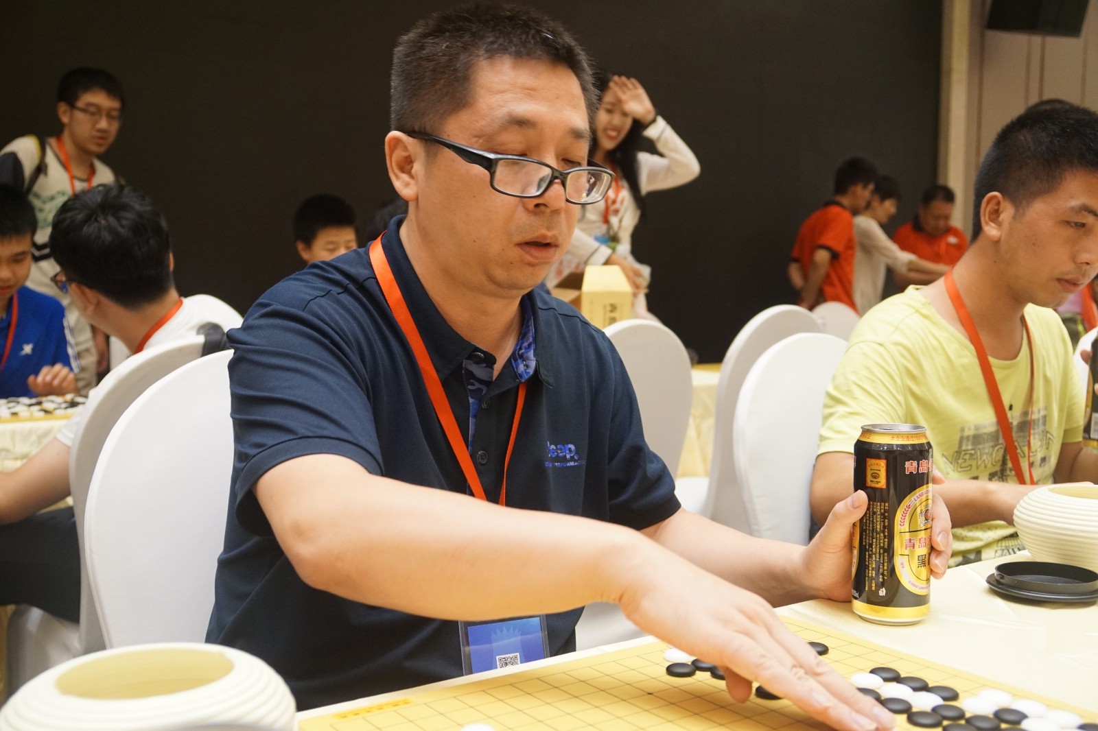 酣畅淋漓的啤酒围棋赛不醉不休