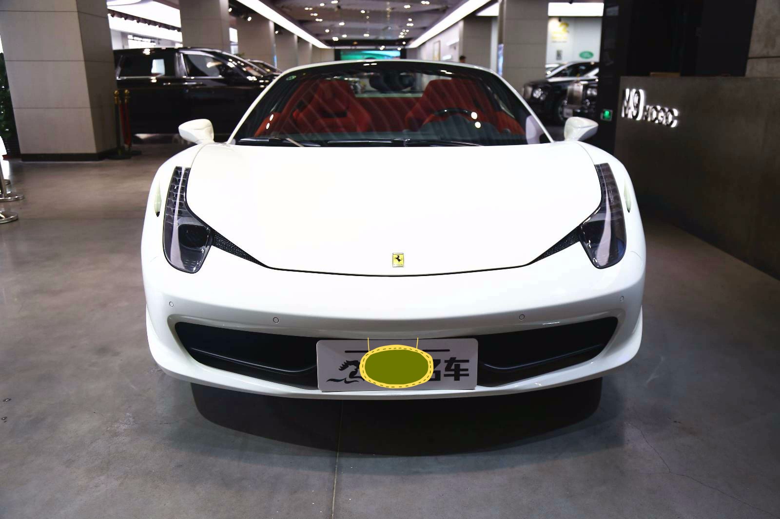 法拉利45845lspider白色敞篷车dsg双离合