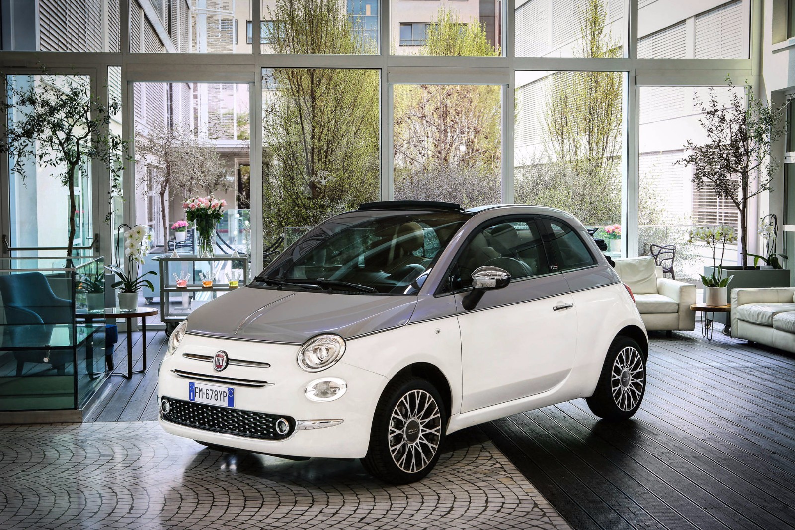 菲亚特500c-小资情调的另一个好选择