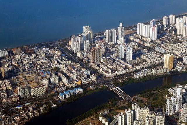 我国最奇怪的一个城市,面积最大人口最少却建了八个机场|三沙|三沙市