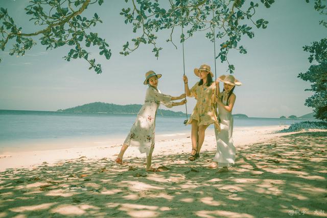 沙巴大学偶遇漂亮小姐姐,初见唯美水上清真寺