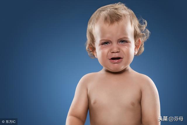 三个阶段的孩子最难带,两岁宝宝阴晴不定爱发