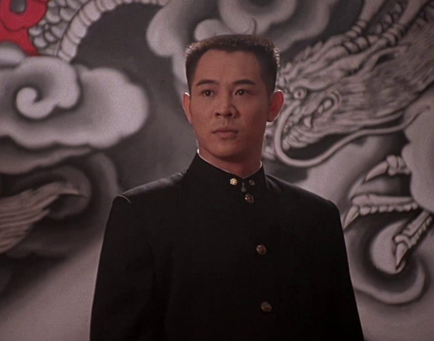 李连杰在精武英雄中的形象是最帅的嘛