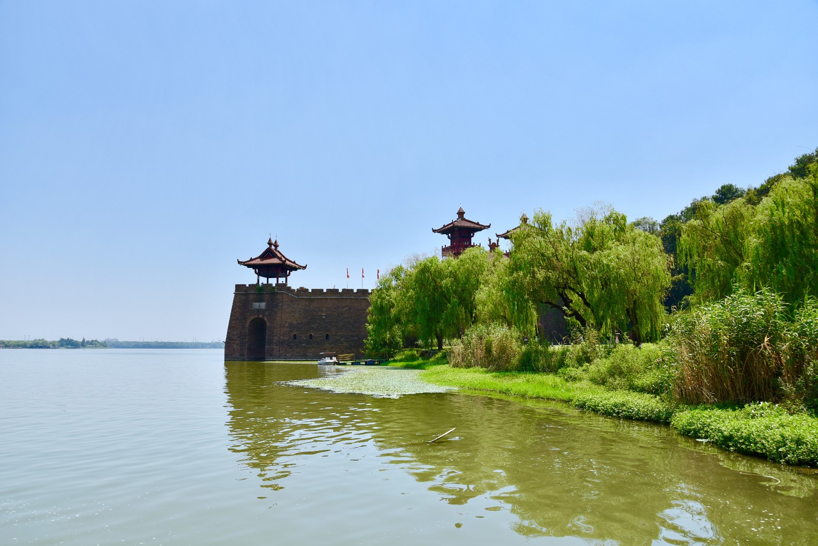 东湖磨山楚城景区小景湖北武汉