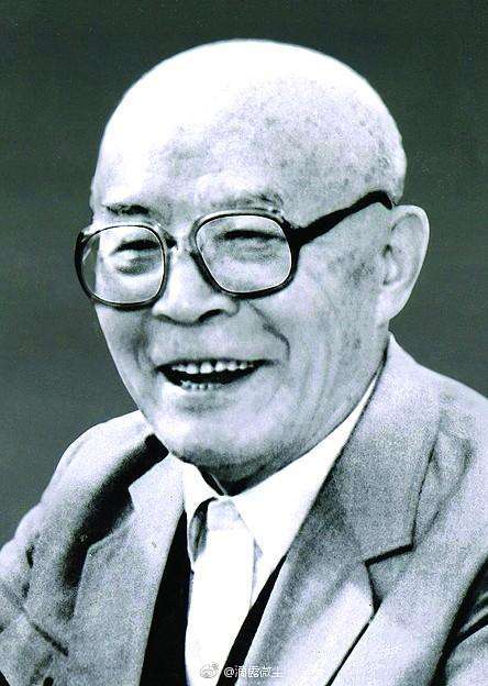 2009年10月13日,原铁道部部长吕正操将军在北京逝世