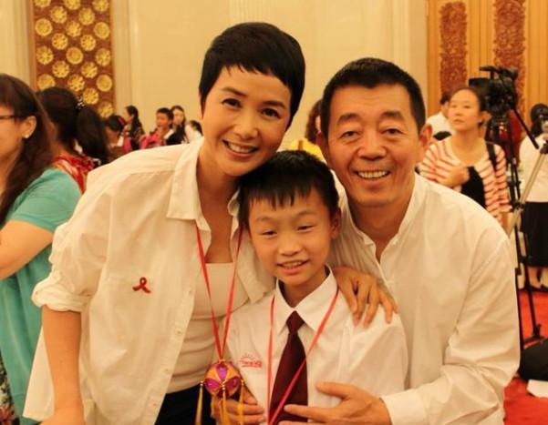 48岁蒋雯丽近照, 一代人的梦中女神, 如今满脸皱纹老态尽显