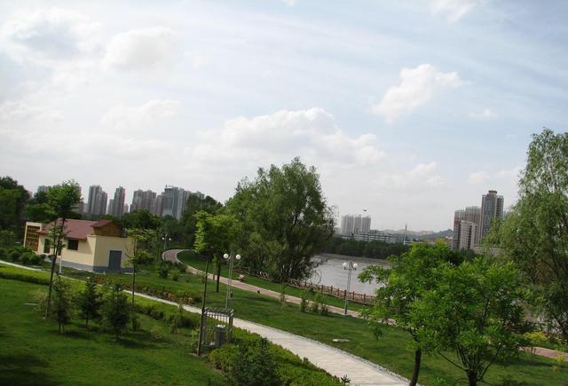 兰州又一处锻炼散步的好去处——即将建成的七里河马滩体育公园