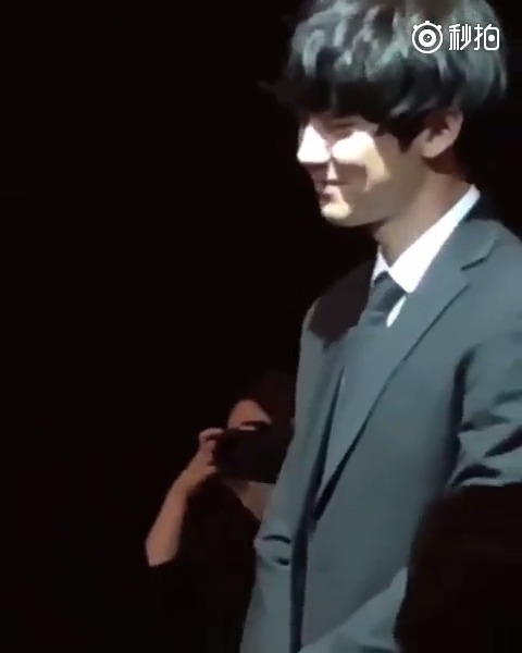 朴灿烈姐姐结婚 灿烈弟弟为姐姐献唱 一家人基因真好