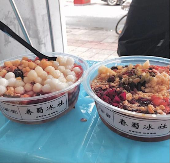 网红美食冰粉起源于四川 夏季必不可少的四川避暑小吃