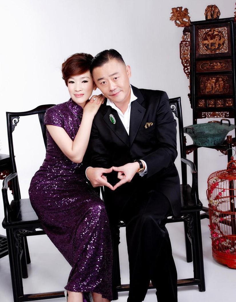 周立波声援刘强东网友调侃先把屁股擦干净再出来为别人说话