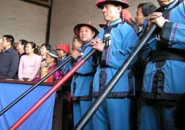 古代“衙役和捕快”有什么区别?是什么编制?哪个是“正式的”?