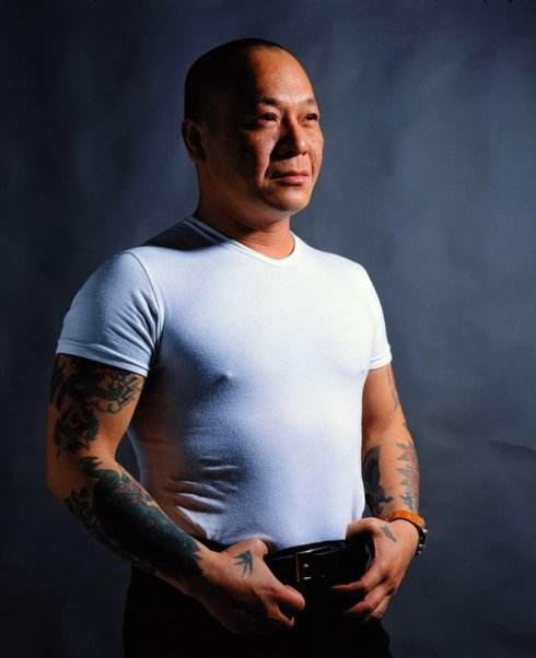 古惑仔老大的现状,有人退隐有人成影帝,最后一位锒铛入狱!