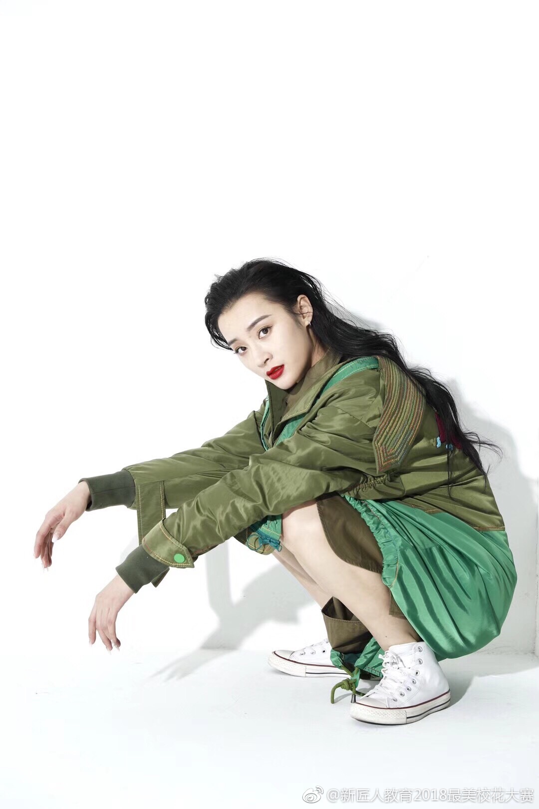 微博:@厉梦帆 22岁 狮子座 中国戏剧学院15表演本科 身高173 体重47kg