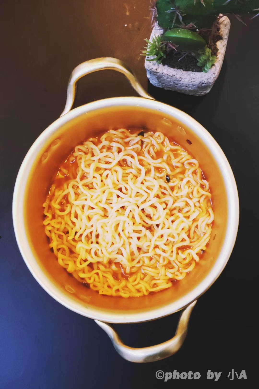 转发抽奖转发本博并@ 1位好友,抽5人分送@胡椒家