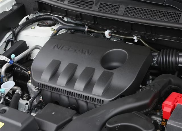 6l发动机,传动匹配的是5mt或者cvt变速箱.