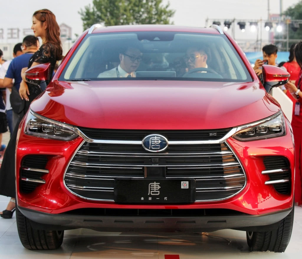 性能不输百万豪车,售价仅13万起,比亚迪唐一出合资车要凉了!-新浪汽车