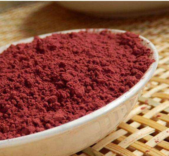 真菌紫红色曲霉,又称红曲霉,天然红曲是红曲霉菌在大米中培养发酵而成