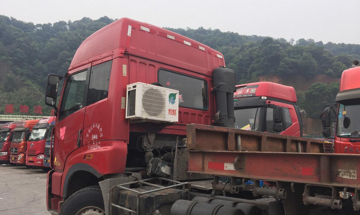 货车司机是最累的 为了睡好觉 设计出各式各样的空调