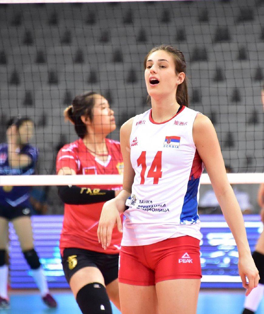 中国女排|巴西女排|塞尔维亚_新浪新闻