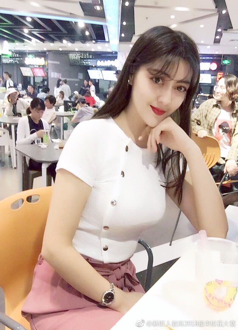 miyaasar  木业莎尔  20岁 新疆师范高等专科学校 学前教育学院  18