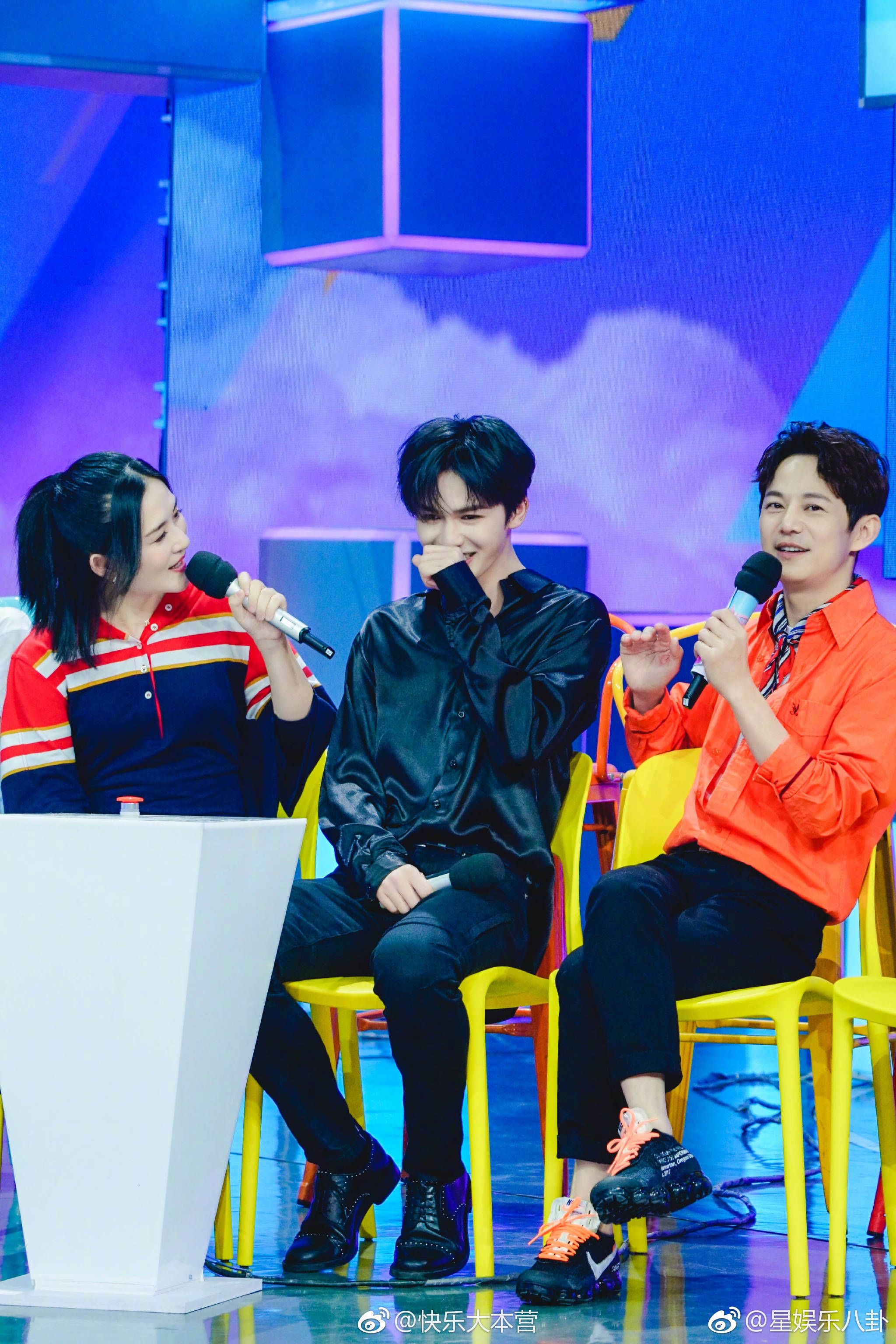 ninepercent快乐大本营预告朱正廷单人花絮图公开~今天是肤白貌美笑容