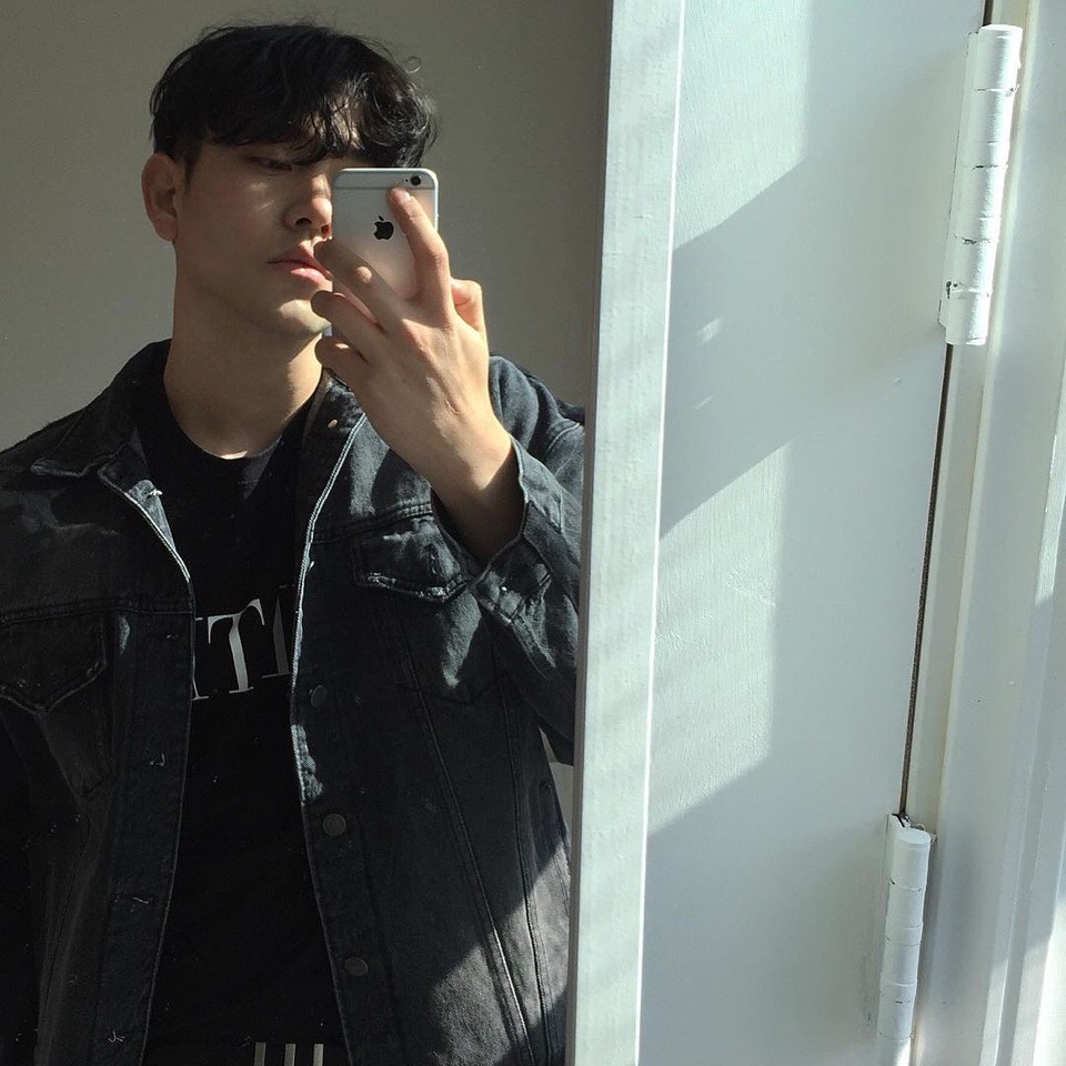 最喜欢哪位小哥哥的自拍