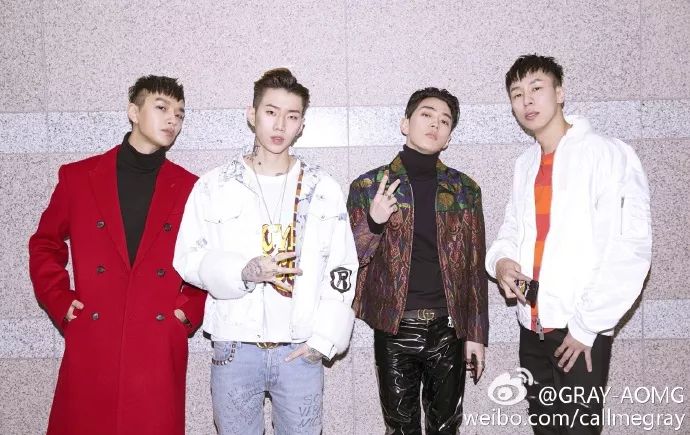 aomg的成员个个也都是韩国乐坛的顶级rapper:jay park朴宰范,simon.