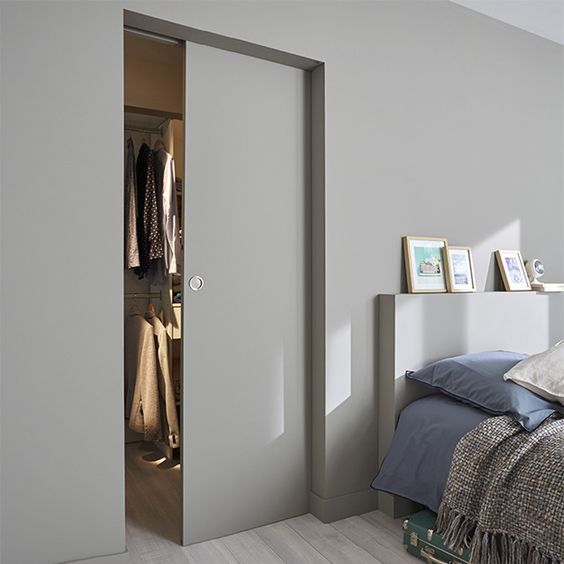 那些漂亮的隐藏式移门.全部打开之后是藏在墙里面的