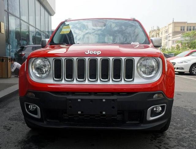 长安cs35敦实曝光,一代萌神jeep自由侠闪亮登场