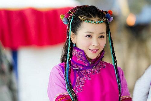 孝庄太后所憎恨两个女的人,一个夺去丈夫性命,一个带走儿子!