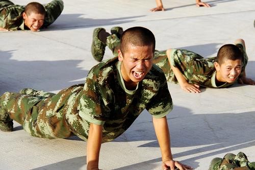 二,体能训练.这块不用说的太详细,一般在大家都懂.