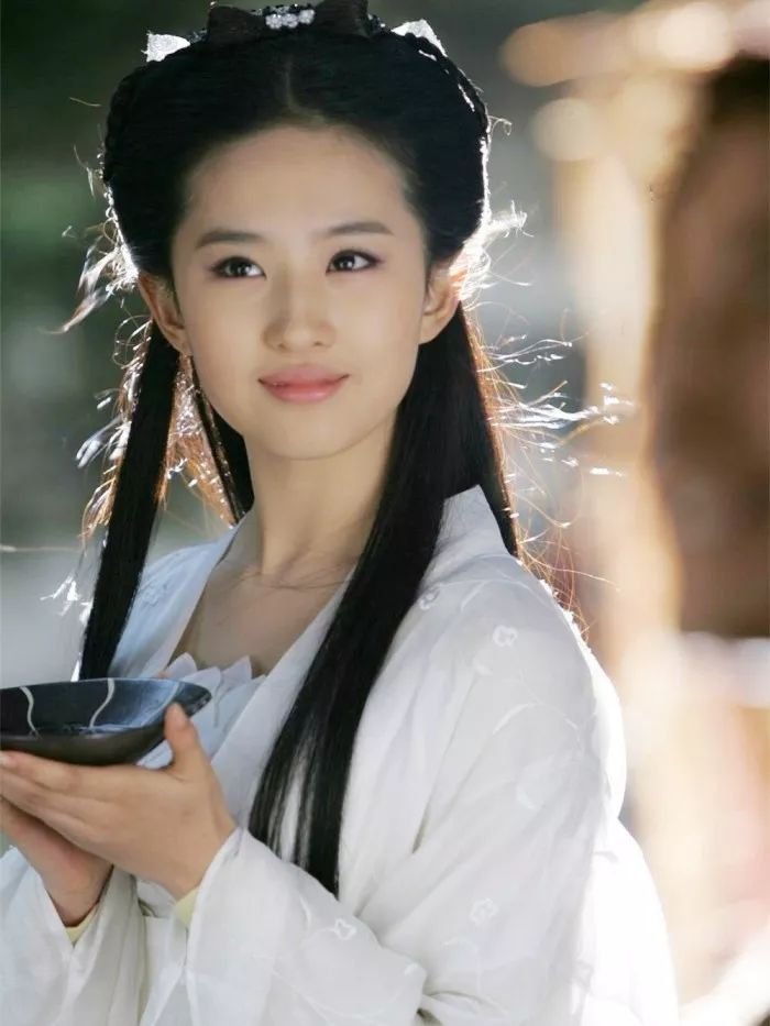 新版《神雕侠侣》的小龙女原来是她,娇俏模样竟能与刘亦菲比美