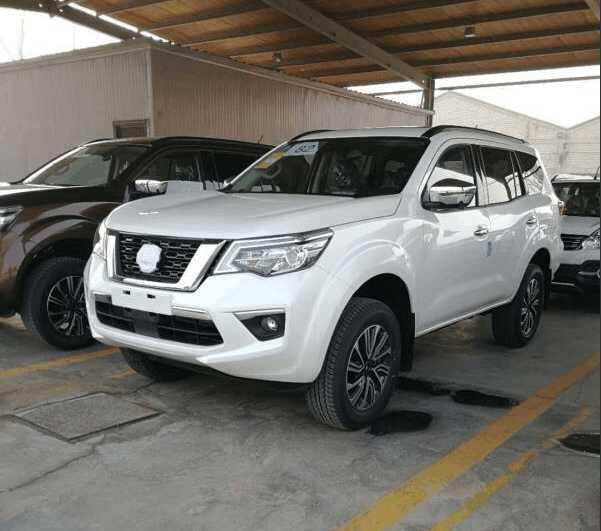 首台日产帕拉丁到店比汉兰达更大17万起还买啥普拉多