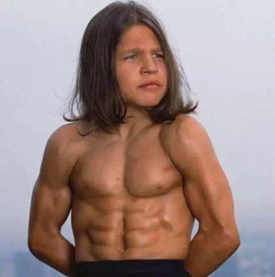 世界最强壮男孩