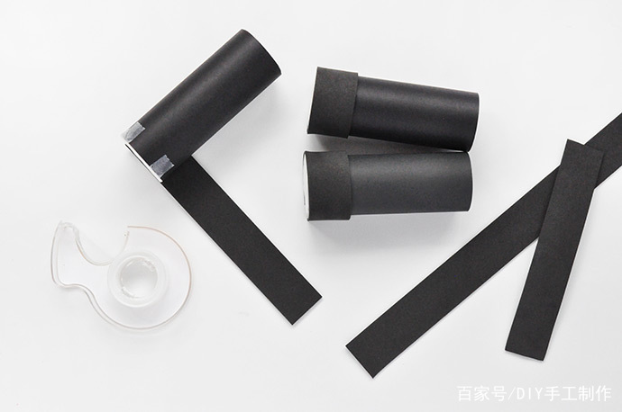 手残党教你如何用卷纸筒制作双筒望远镜,让美