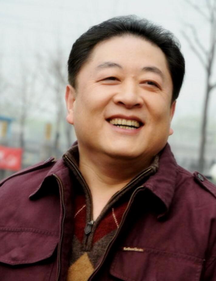 有一位男演员,他比王宝强还惨,娇妻一夜搬空家产,马蓉是其闺蜜