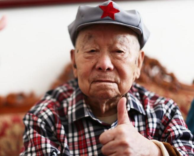 他是年龄最大的开国上将, 至今健在, 曾解决红军战士吃饭问题|方震