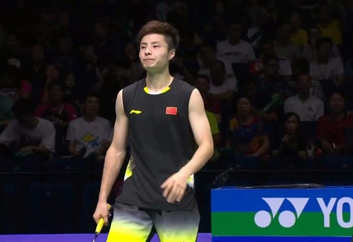 石宇奇丢冠遭到网友怒骂,22岁的他离世界顶尖还有一段路要走