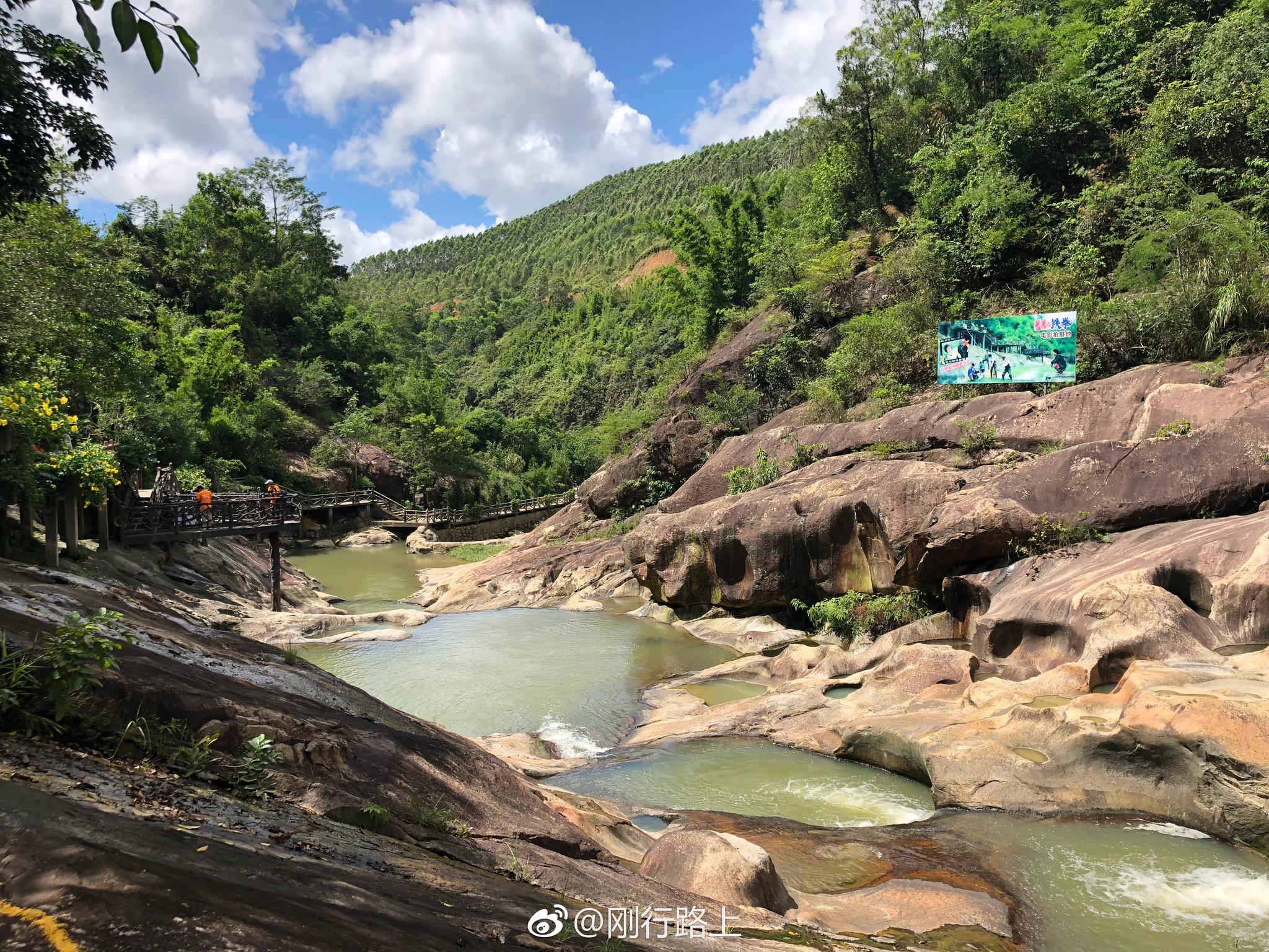 无人机航拍潮州饶平青岚地质公园