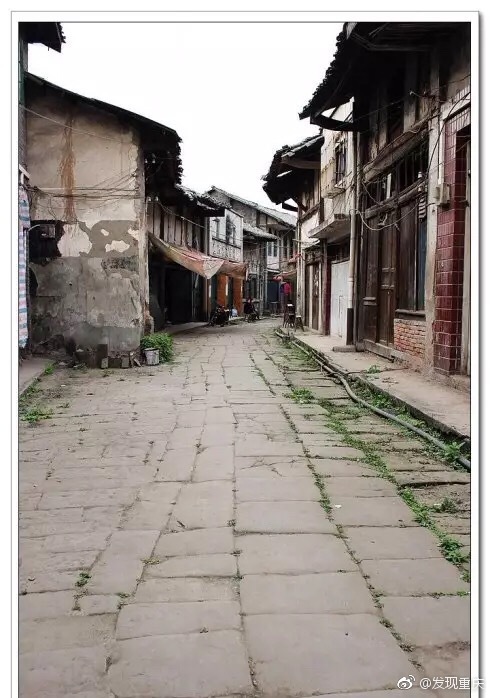 南岸区广阳镇河口场老街历史悠久,与南岸区峡口镇广阳岛隔河相望