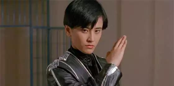 还记得《力王》中的黄泉吗, 嫁给浩南哥被抛弃, 今重新做女人