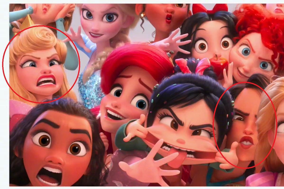 迪士尼14位公主晒自拍龇牙斗鸡眼秀鼻孔美女扮丑也可爱