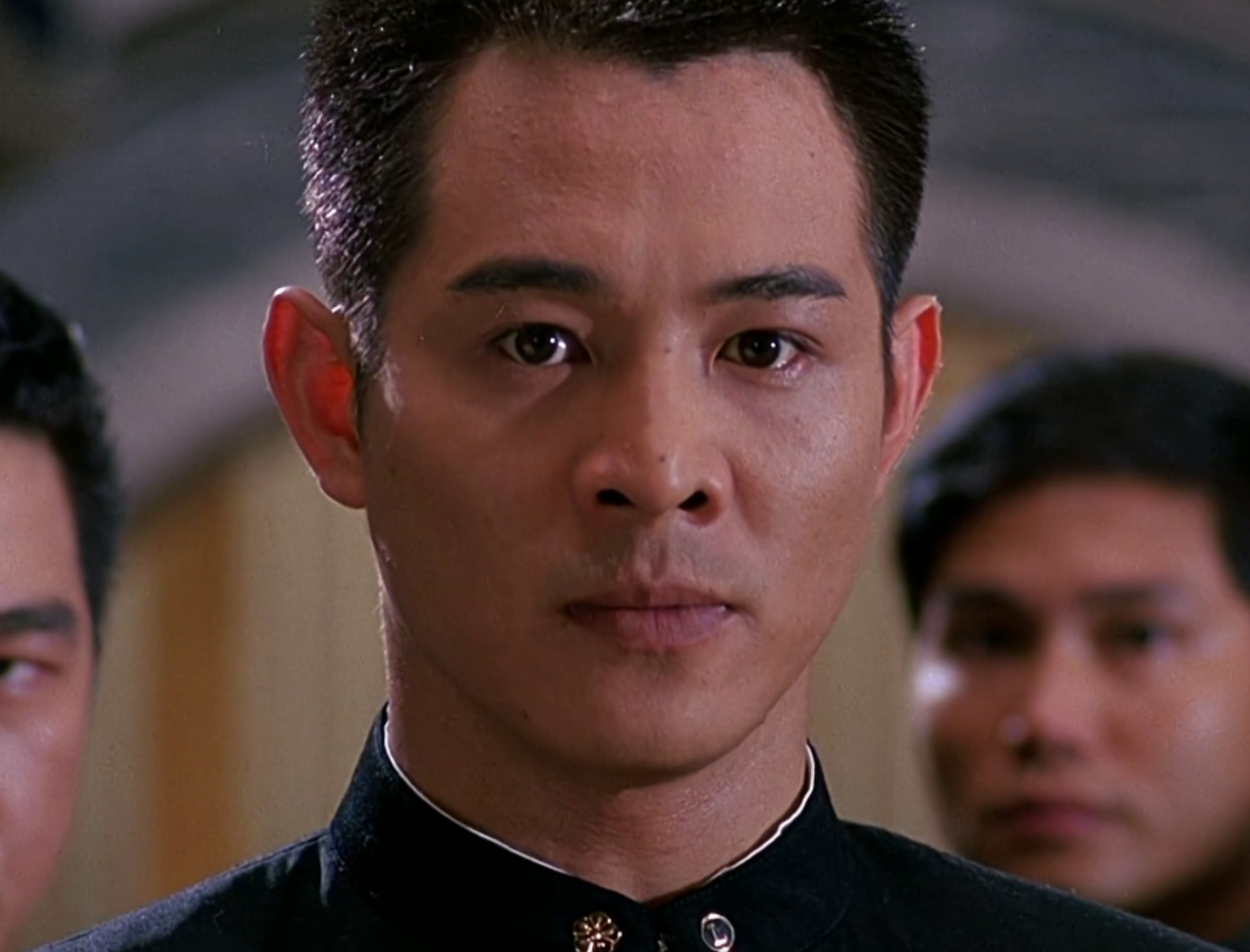 李连杰在精武英雄中的形象是最帅的嘛